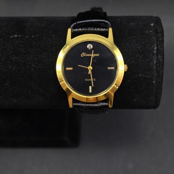 Classique Black Quartz Watch New In Box WORKS Working - Picture 9 of 13